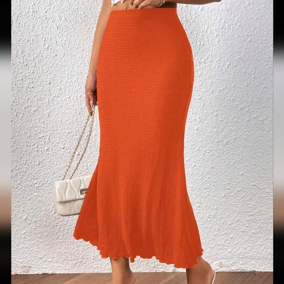 Lettuce Trim Mermaid Hem Skirt